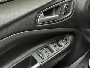 Внедорожник Ford Kuga 2013 года, 1297000 рублей, Красноярск