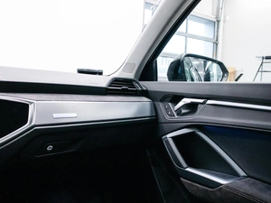 Внедорожник Audi Q3 2021 года, 4145000 рублей, Красноярск