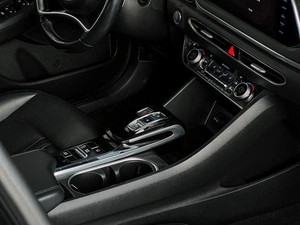 Седан Hyundai Sonata 2019 года, 2120000 рублей, Уфа