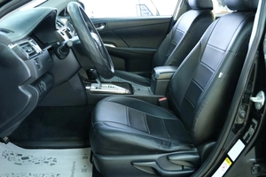 Седан Toyota Camry 2014 года, 1549000 рублей, Омск