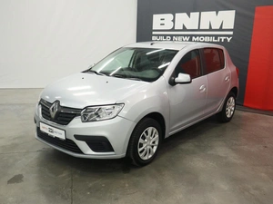 Хэтчбек Renault Sandero 2020 года, 1085000 рублей, Курск