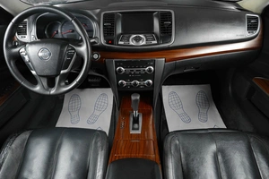 Седан Nissan Teana 2010 года, 1049000 рублей, Тюмень