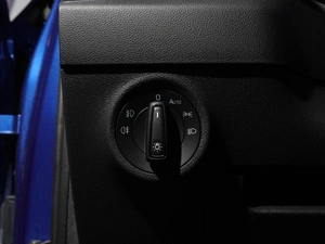 Внедорожник Skoda Karoq 2020 года, 2499777 рублей, Тверь