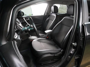 Универсал Opel Astra 2012 года, 879000 рублей, Воронеж