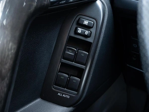 Внедорожник Toyota Land Cruiser Prado 2010 года, 2550000 рублей, Краснодар