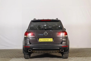 Внедорожник Volkswagen Touareg 2008 года, 1219000 рублей, Тюмень