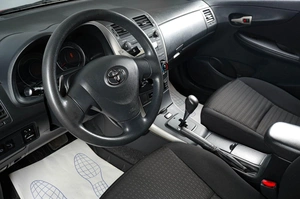 Седан Toyota Corolla 2007 года, 859000 рублей, Тюмень