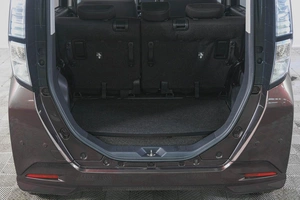 Хетчбэк Toyota Tank 2019 года, 1199000 рублей, Кемерово