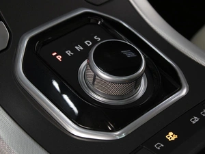 Внедорожник Land Rover Range Rover Evoque 2014 года, 1795000 рублей, Омск