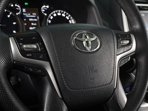 Внедорожник Toyota Land Cruiser Prado 2017 года, 4989000 рублей, Воронеж