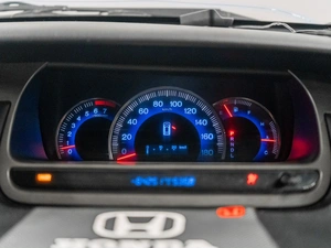 Минивэн Honda Odyssey 2003 года, 600000 рублей, Красноярск
