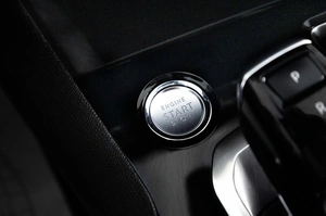 Внедорожник Peugeot 3008 2021 года, 2429000 рублей, Пермь