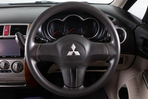 Хетчбэк Mitsubishi Colt 2006 года, 479000 рублей, Пермь