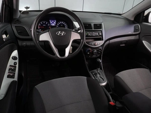 Седан Hyundai Solaris 2011 года, 899000 рублей, Воронеж