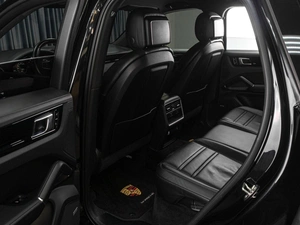 Внедорожник Porsche Cayenne 2018 года, 5329000 рублей, Тюмень