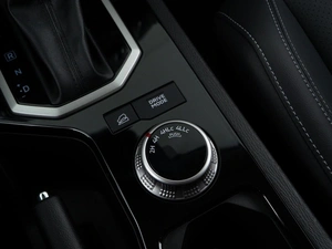 Пикап Mitsubishi L200 2025 года, 5549999 рублей, Москва