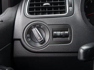 Седан Volkswagen Polo 2011 года, 705000 рублей, Краснодар
