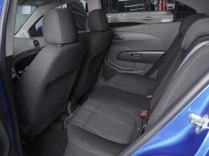 Хетчбэк Chevrolet Aveo 2012 года, 800000 рублей, Ростов-на-Дону
