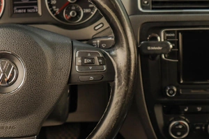 Седан Volkswagen Jetta 2013 года, 1179000 рублей, Челябинск