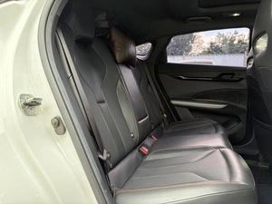 Лифтбек Changan UNI-V 2023 года, 2235000 рублей, Ижевск