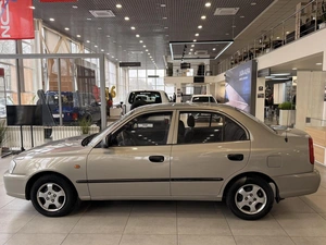 Седан Hyundai Accent 2010 года, 585000 рублей, Орёл