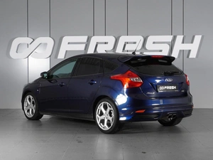 Хетчбэк Ford Focus 2012 года, 920000 рублей, Минеральные Воды