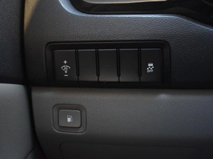 Минивэн Kia Carnival 2018 года, 2998000 рублей, Краснодар