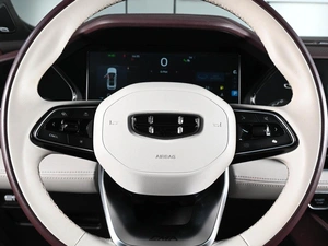 Внедорожник Geely Monjaro 2023 года, 3299000 рублей, Ростов-на-Дону