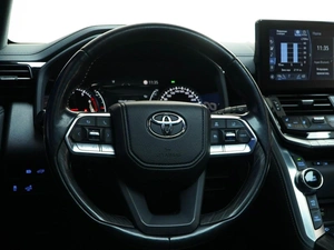 Внедорожник Toyota Land Cruiser 2021 года, 7799077 рублей, Москва