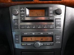 Седан Toyota Avensis 2006 года, 819000 рублей, Аксай