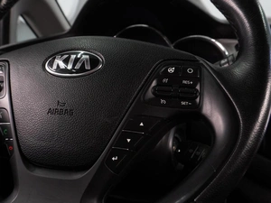 Хетчбэк Kia Ceed 2015 года, 1012000 рублей, Воронеж