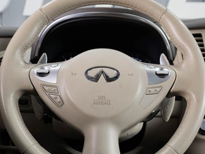 Внедорожник Infiniti QX70 2014 года, 2050000 рублей, Тюмень