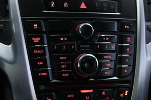 Хетчбэк Opel Astra GTC 2012 года, 888000 рублей, Солонцы