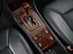Седан Mercedes-benz E-класс 1993 года, 5350000 рублей, Москва