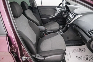 Седан Hyundai Solaris 2013 года, 899000 рублей, Красноярск