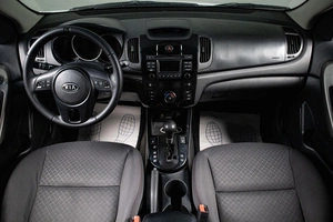 Седан Kia Cerato 2009 года, 749000 рублей, Сургут