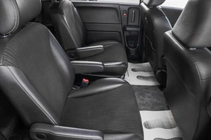 Минивэн Honda Freed 2015 года, 1249000 рублей, Барнаул