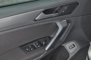 Внедорожник Volkswagen Tiguan 2019 года, 2797000 рублей, Красноярск