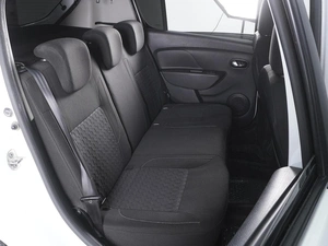 Хетчбэк Renault Sandero 2015 года, 990000 рублей, Ростов-на-Дону