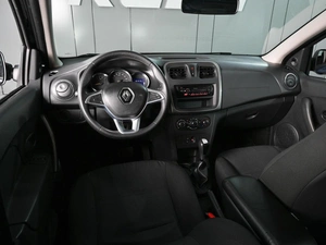 Хетчбэк Renault Sandero 2018 года, 939000 рублей, Аксай