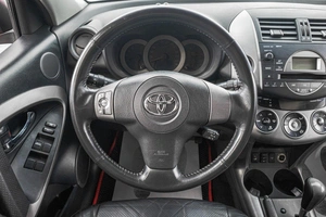 Внедорожник Toyota RAV4 2007 года, 1239000 рублей, Барнаул
