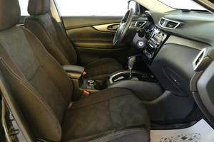 Внедорожник Nissan X-Trail 2017 года, 1969000 рублей, Омск