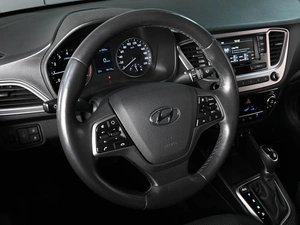 Седан Hyundai Solaris 2019 года, 1569000 рублей, Аксай