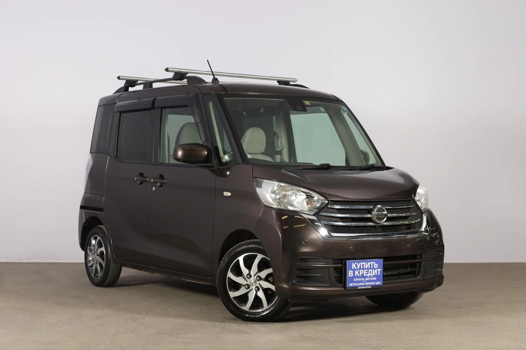 Хетчбэк Nissan Dayz Roox 2018 года, 889000 рублей, Новосибирск