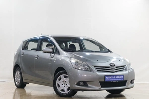 Минивэн Toyota Verso 2012 года, 1299000 рублей, Новокузнецк