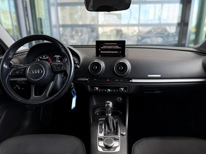 Седан Audi A3 2019 года, 1625000 рублей, Уфа