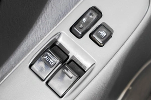 Внедорожник Toyota RAV4 2000 года, 699000 рублей, Барнаул