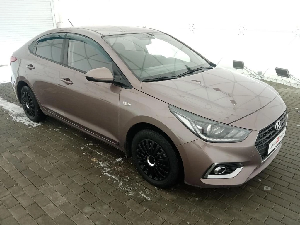 Седан Hyundai Solaris 2018 года, 1430000 рублей, Клинцы