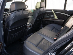 Седан BMW 7 серия 2004 года, 1990000 рублей, Краснодар