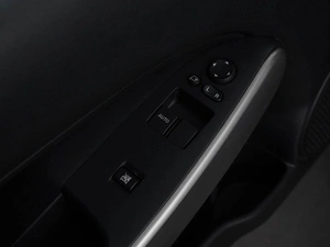 Хетчбэк Mazda 2 2010 года, 666077 рублей, Москва
